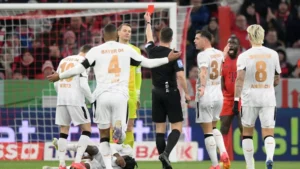 Thống kê ấn tượng của Neuer (Neuer’s Impressive Statistics)